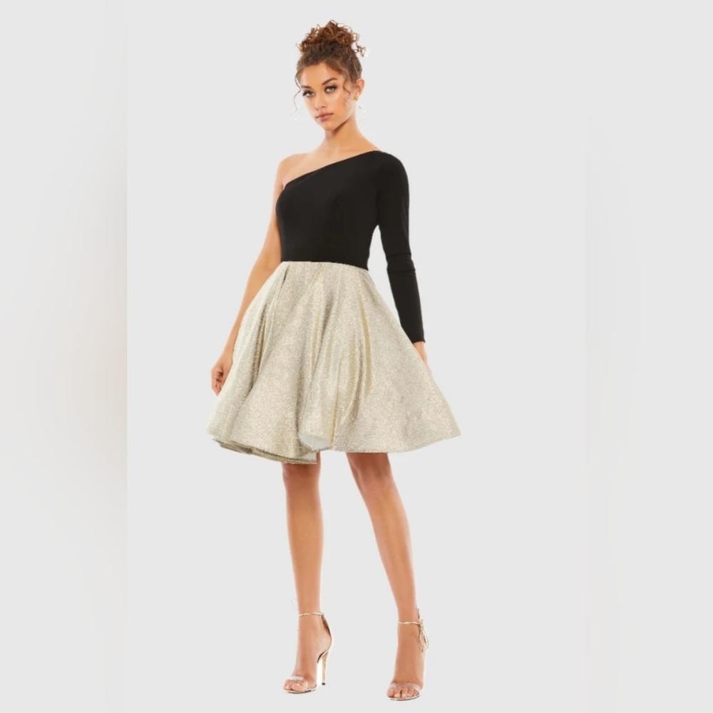 IEENA FOR MAC DUGGAL, Black & Gold One Shoulder A-Line Dress, Size 4, NWT!